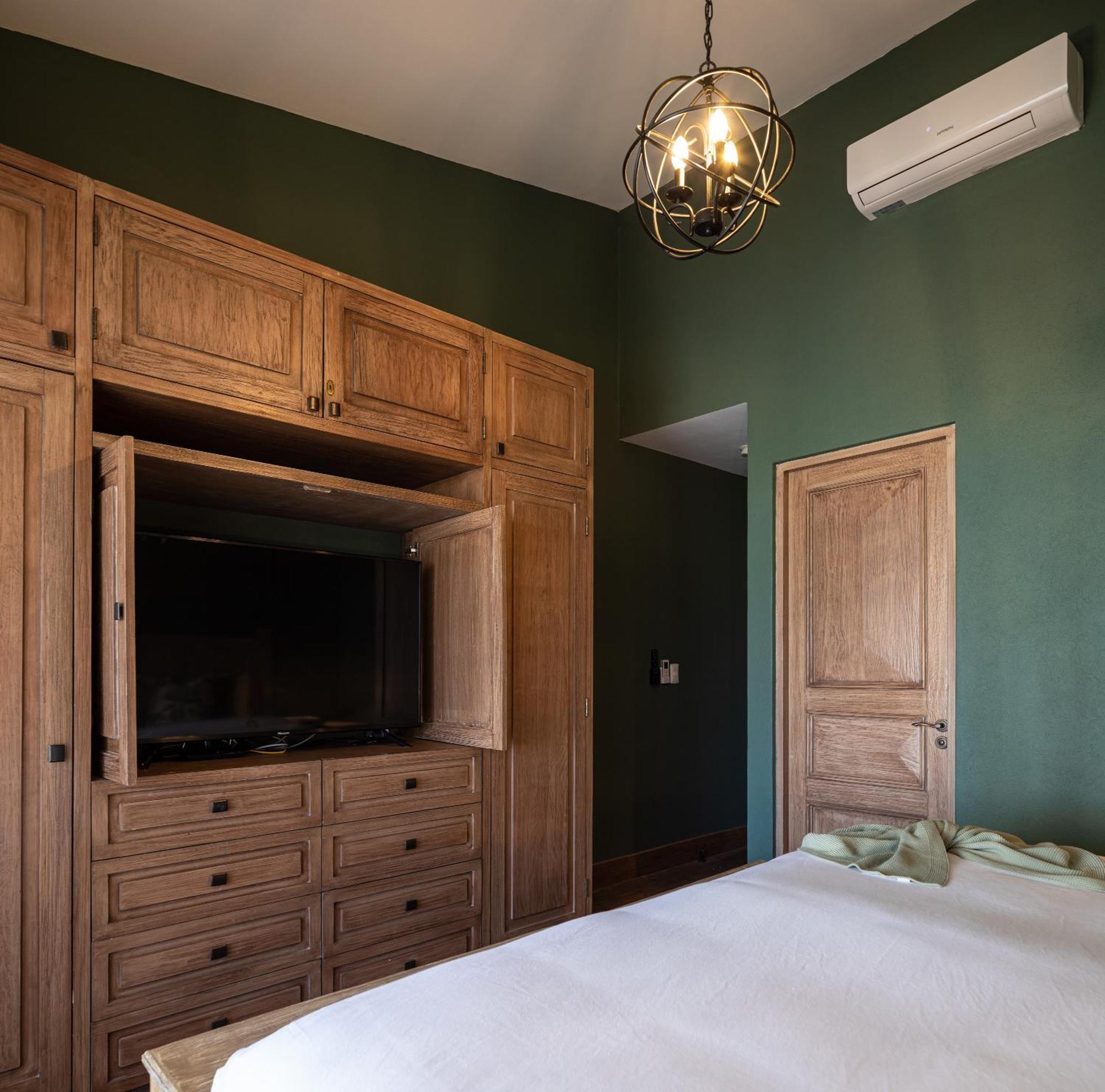 הוילה סאן מיגל דה אלנדה Private Jacuzzi & Pool, Elegant La Escondida 5Br מראה חיצוני תמונה